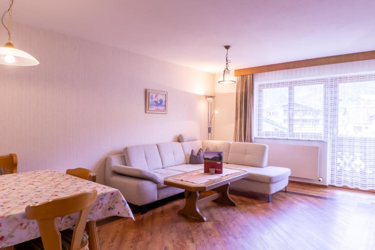 Gaestehaus Woetzer Und Landhaus Stocka Apartment Graen Exterior photo